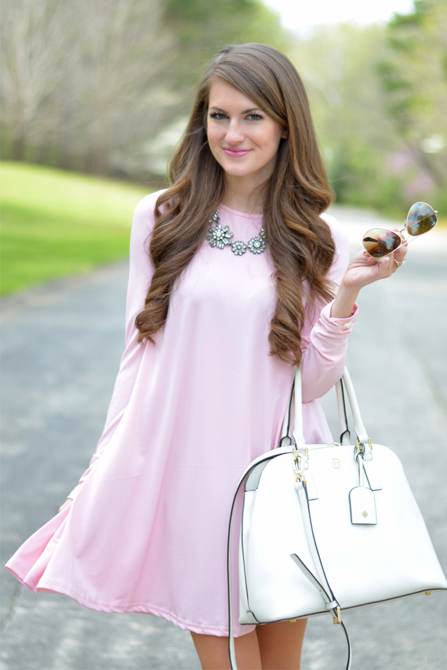Pastel pink discount dress outfit