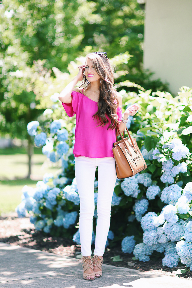 Pink Jeans Hot Weather Outfits For Women (5 ideas & outfits