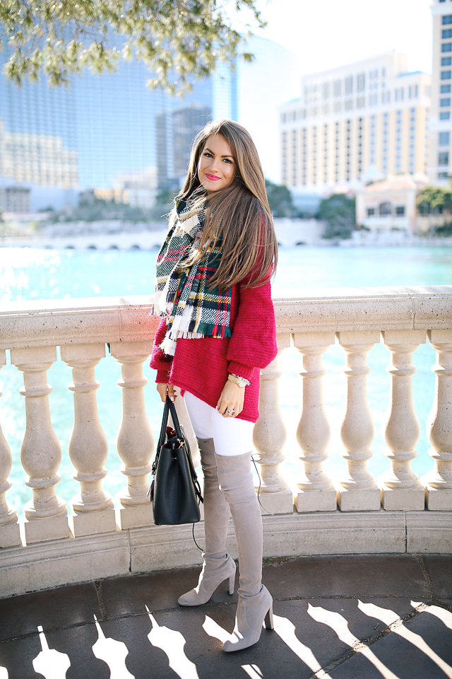 Christmas in Las Vegas - Southern Curls & Pearls