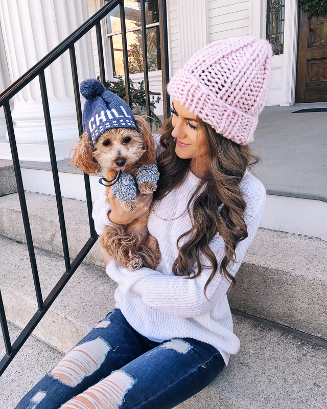 Chunky Beanie + My 5 Favorite Podcasts - Southern Curls & Pearls
