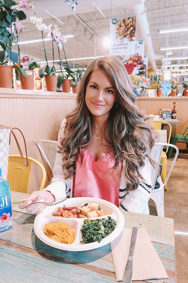 What I Eat In a Day - Southern Curls & Pearls