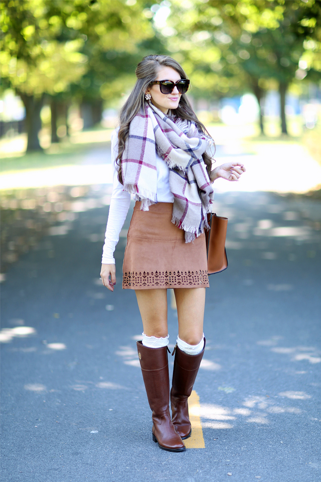 Tory Burch Fall Sale 30 Off Everything Southern Curls Pearls