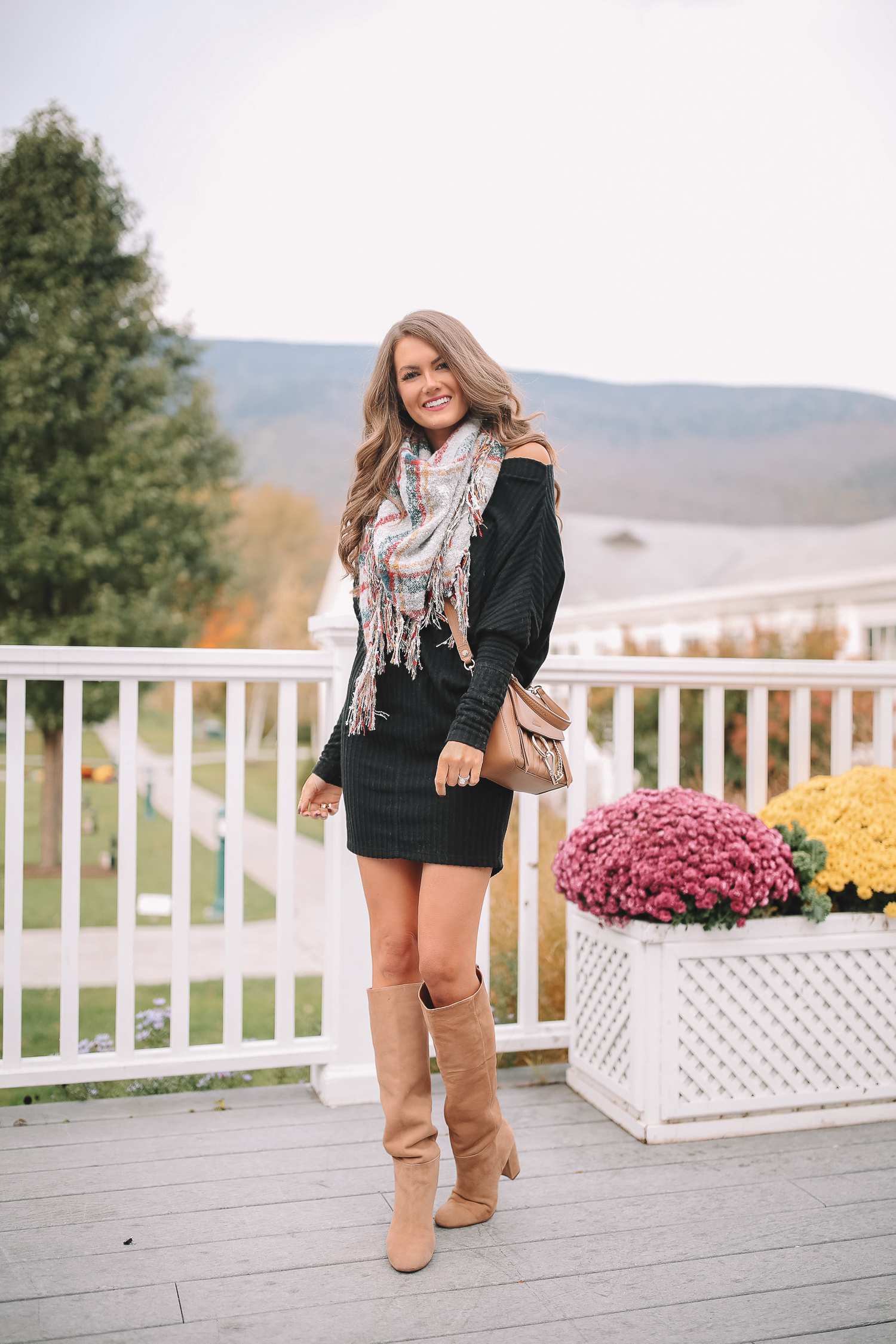 Cozy Sweater Dress + I Need Your Book Recs! - Southern Curls & Pearls