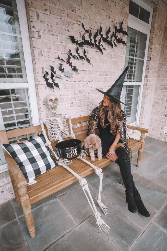 Last-Minute DIY Halloween Costume – Starbucks Cup! - Southern Curls & Pearls