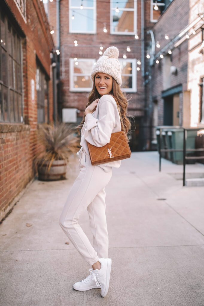 comfy outfits for quarantine — Topknots and Pearls