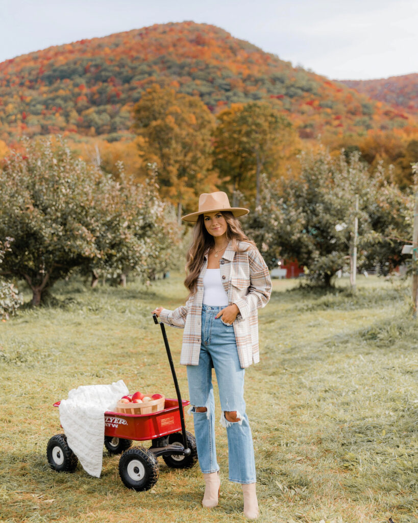 Crisp Fall Mornings In Aspen🍁 [A Balmain Inspired Shacket Under $100!]