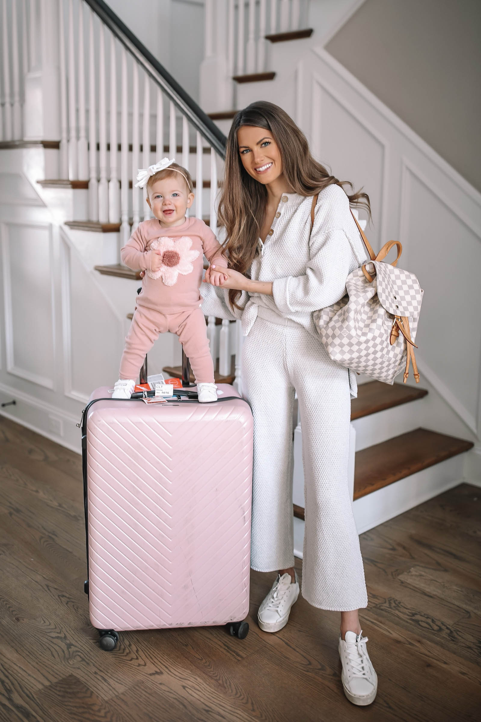 Travel Tips: Flying with a Baby or Toddler! - Southern Curls & Pearls
